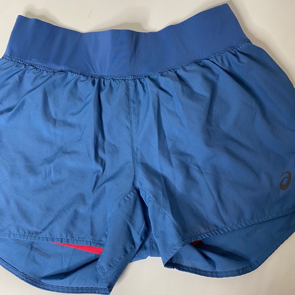 Running shorts - Picture 2 of 11